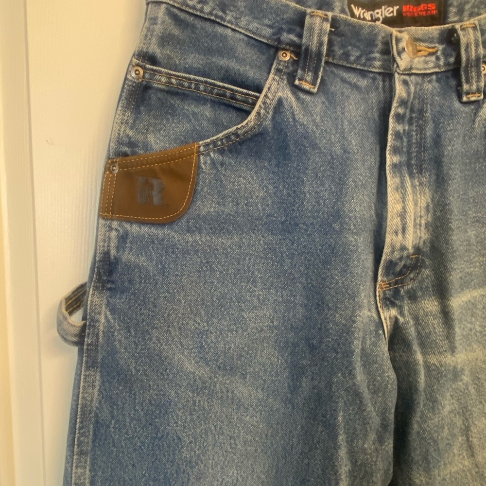 Wrangler Men’s Light Blue Relaxed Jeans good low waist baggy jean!!